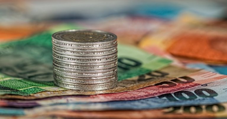 Hindustan composites special dividend october 16 - rupee coins stack