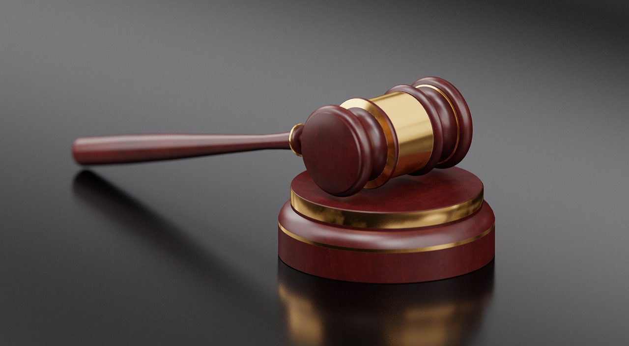 RBI rejects T-bill bids: a wooden auction gavel resting on its block