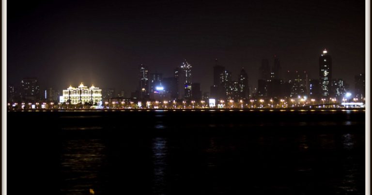 Stock market closing october 15 - mumbai skyline