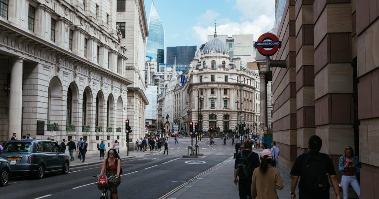 Stock market week ahead - bank building