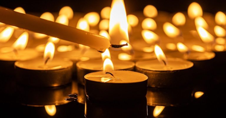Supertrend indicator explained - candles on a desk